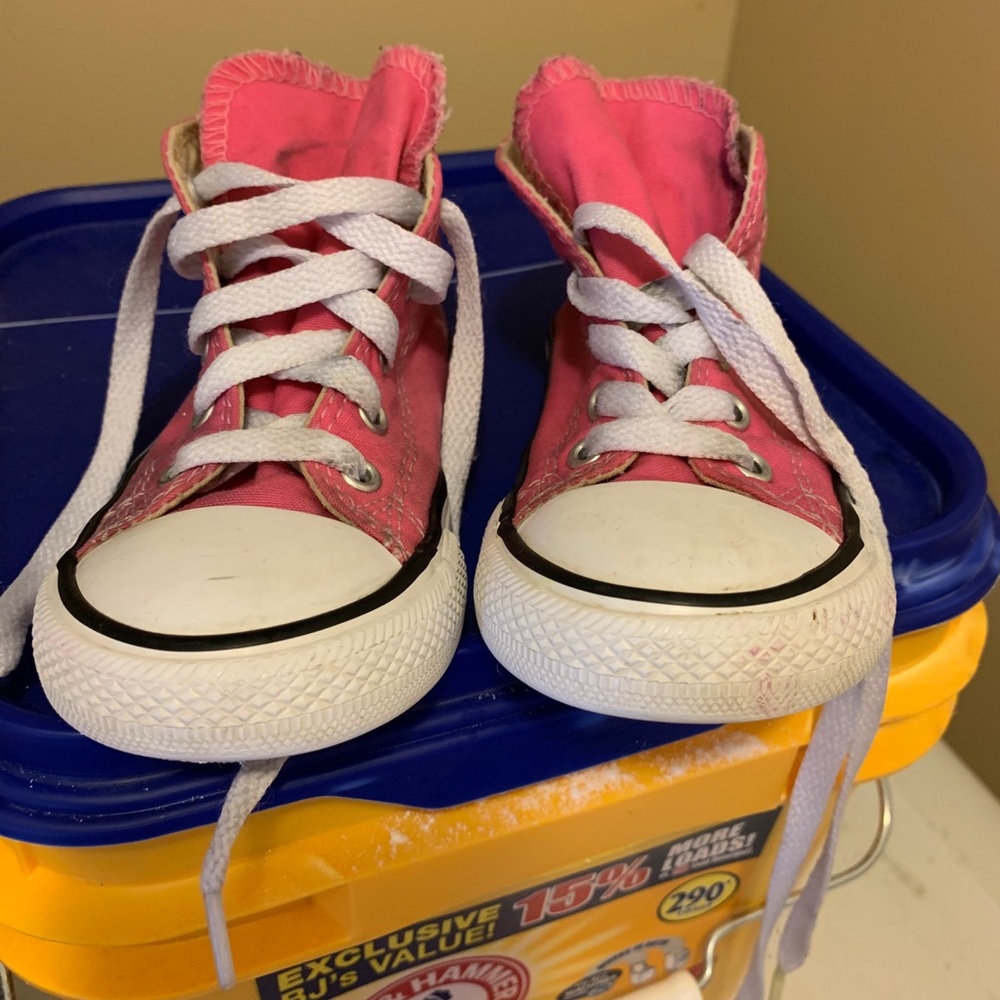 Converse kids shoes